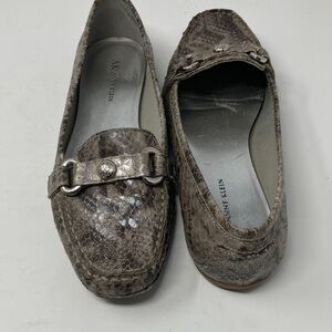 Anne Klein AXEWEN Snakeskin Pattern Loafers - Brown/Taupe Size 7.5M